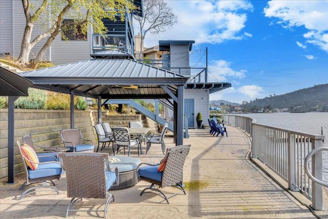 870 Bret Harte Dr, Copperopolis, CA 95228