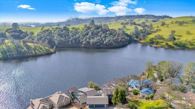 870 Bret Harte Dr, Copperopolis, CA 95228