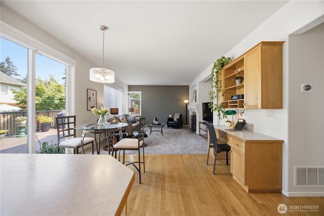 1708 NE 26th Place, Renton, WA 98056