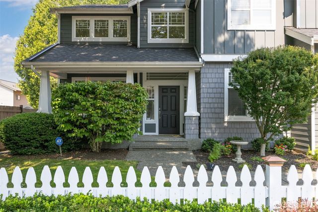 1708 NE 26th Place, Renton, WA 98056