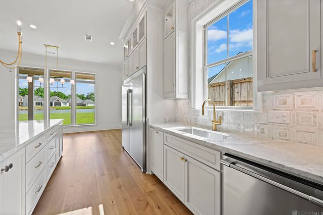 18747 Sanctuary Ave, Saint George, LA 70817