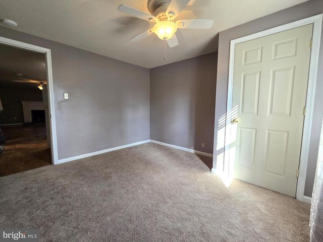 803 TOMAHAWK TRL, Winchester, VA 22602