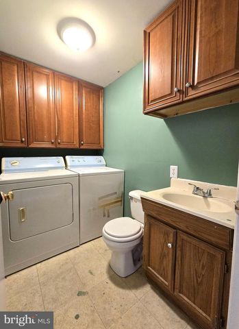 803 TOMAHAWK TRL, Winchester, VA 22602