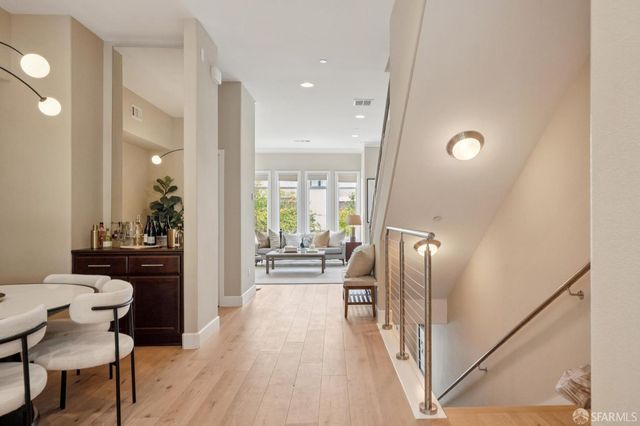 12 Summit Way, San Francisco, CA 94132
