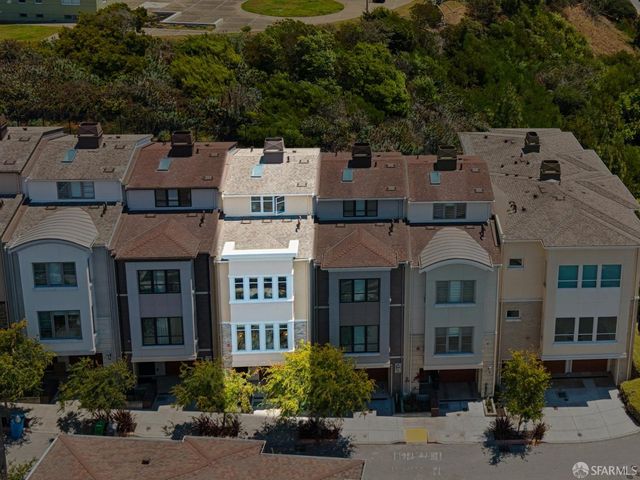 12 Summit Way, San Francisco, CA 94132