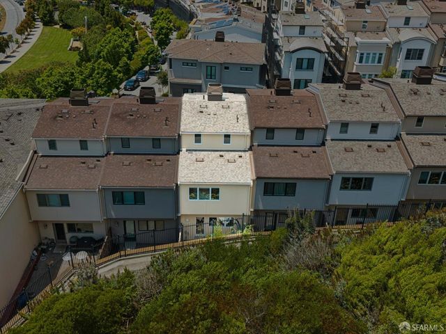 12 Summit Way, San Francisco, CA 94132