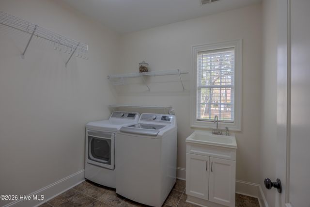 107 Red Sunset Court, Wallace, NC 28466