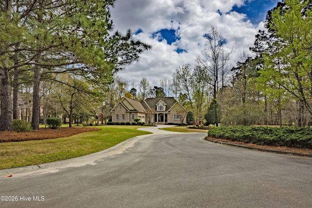 107 Red Sunset Court, Wallace, NC 28466