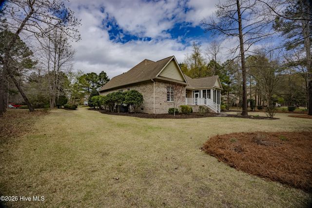 107 Red Sunset Court, Wallace, NC 28466