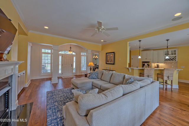 107 Red Sunset Court, Wallace, NC 28466