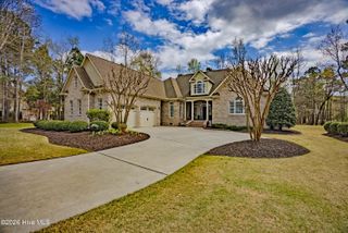 107 Red Sunset Court, Wallace, NC 28466