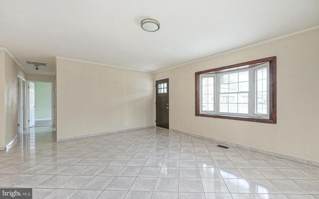 26 ELDERBERRY LN, Willingboro, NJ 08046