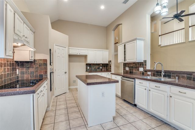 3609 Ironstone Drive, Plano, TX 75074