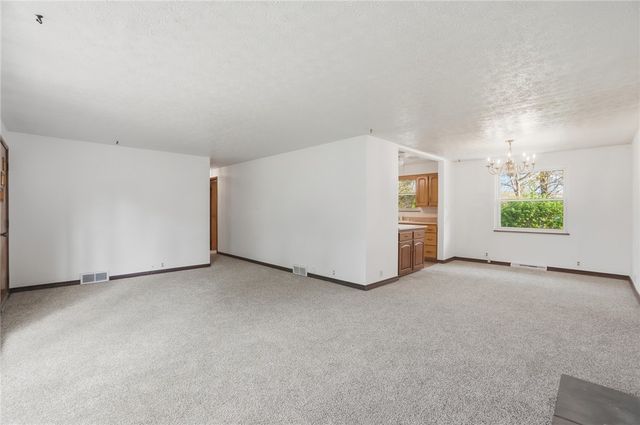 4258 Lyndell Drive Drive, Dayton, OH 45432