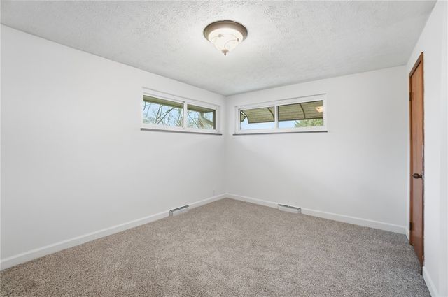 4258 Lyndell Drive Drive, Dayton, OH 45432