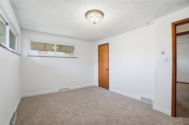 4258 Lyndell Drive Drive, Dayton, OH 45432