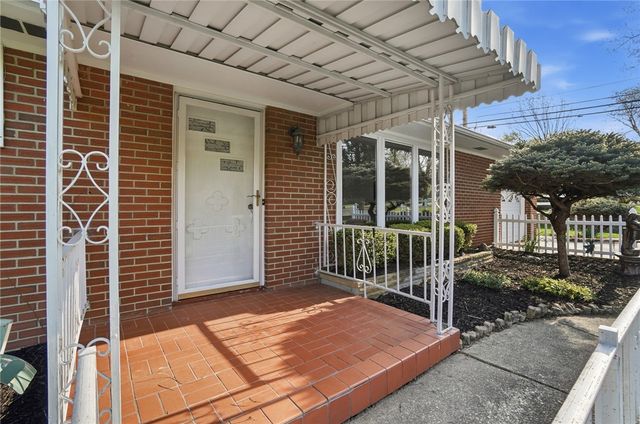 4258 Lyndell Drive Drive, Dayton, OH 45432
