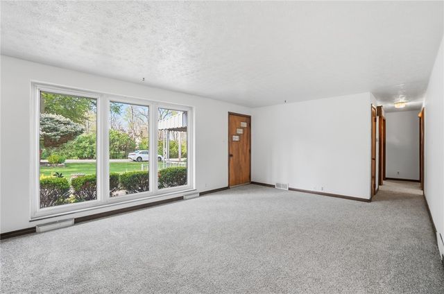4258 Lyndell Drive Drive, Dayton, OH 45432