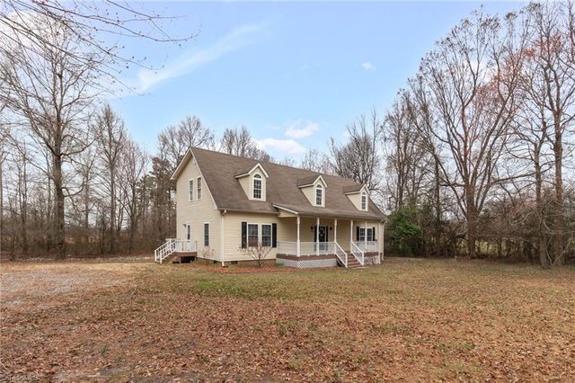 7039 Old 421 Road, Liberty, NC 27298