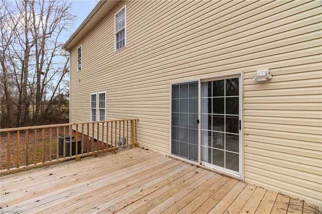 7039 Old 421 Road, Liberty, NC 27298