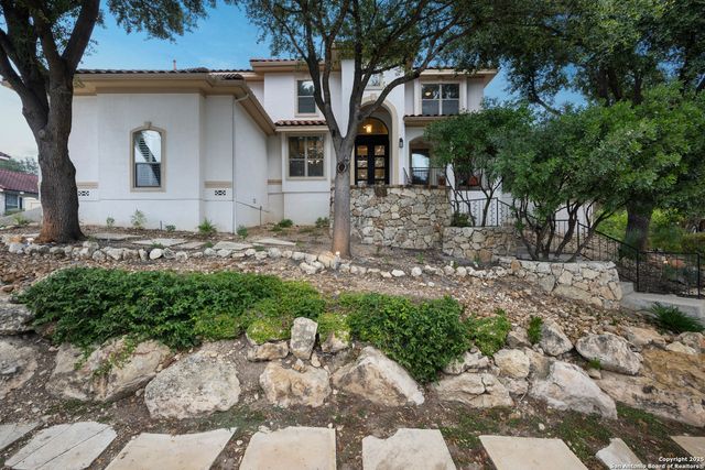43 Three Lakes Drive, San Antonio, TX 78248