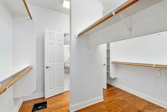 43 Three Lakes Drive, San Antonio, TX 78248