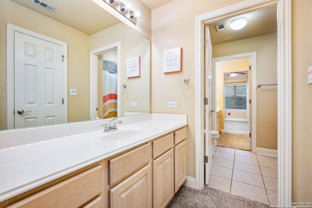 43 Three Lakes Drive, San Antonio, TX 78248