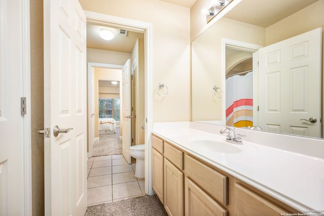 43 Three Lakes Drive, San Antonio, TX 78248