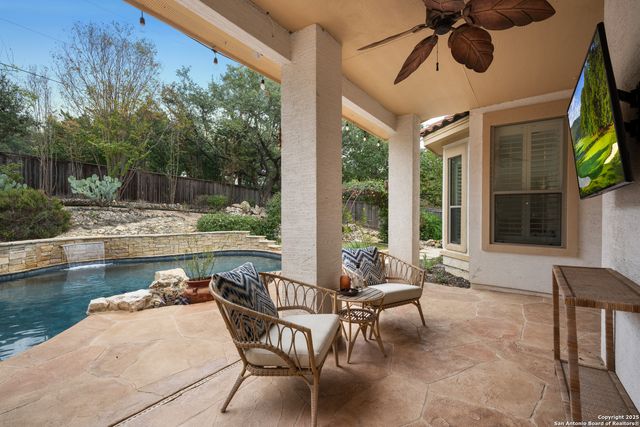 43 Three Lakes Drive, San Antonio, TX 78248