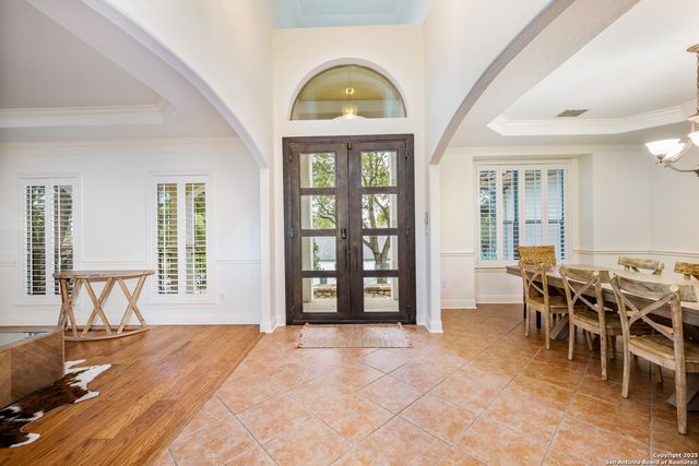 43 Three Lakes Drive, San Antonio, TX 78248