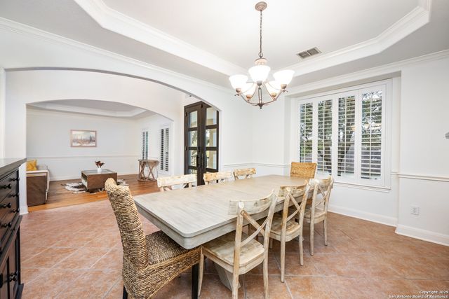 43 Three Lakes Drive, San Antonio, TX 78248