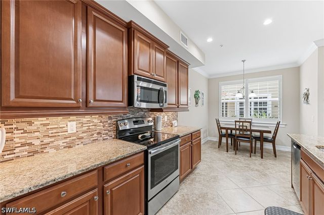 28000 Sosta LN 1, Bonita Springs, FL 34135