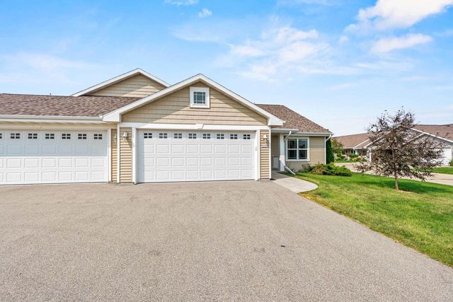 3292 ELK RIDGE DRIVE, Oshkosh, WI 54904