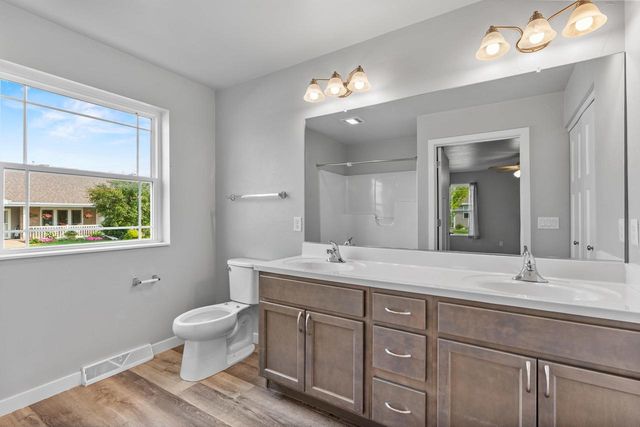 3292 ELK RIDGE DRIVE, Oshkosh, WI 54904