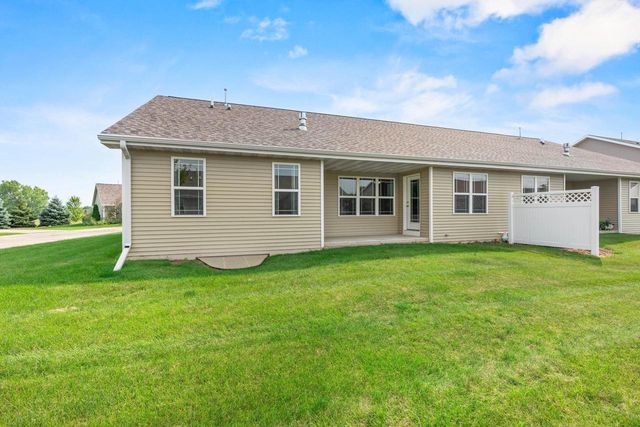 3292 ELK RIDGE DRIVE, Oshkosh, WI 54904