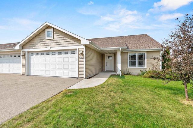3292 ELK RIDGE DRIVE, Oshkosh, WI 54904