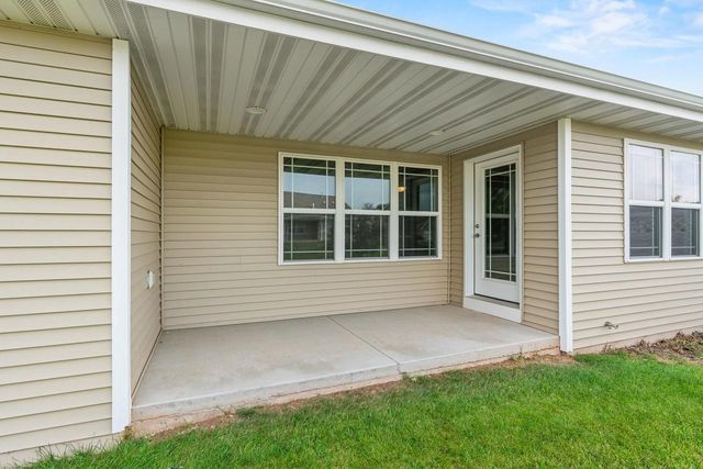 3292 ELK RIDGE DRIVE, Oshkosh, WI 54904