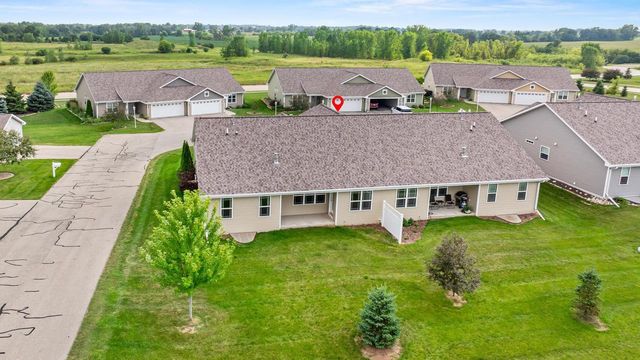 3292 ELK RIDGE DRIVE, Oshkosh, WI 54904