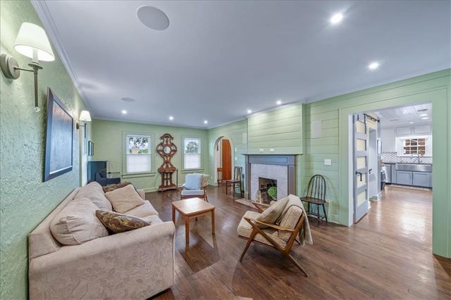 5730 Cody Street, Shawnee, KS 66203