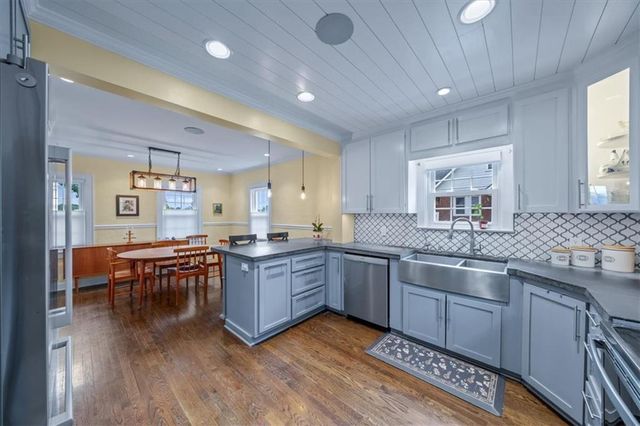 5730 Cody Street, Shawnee, KS 66203