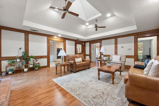 5206 Boyd Trail, Arlington, TX 76017