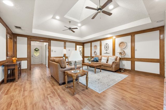 5206 Boyd Trail, Arlington, TX 76017