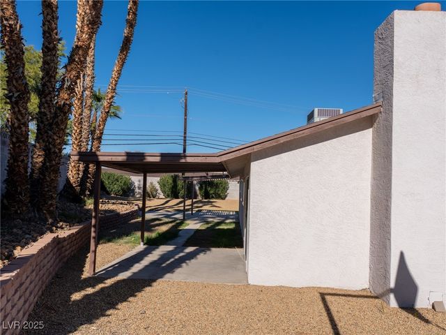 2660 Diamante Circle, Las Vegas, NV 89121