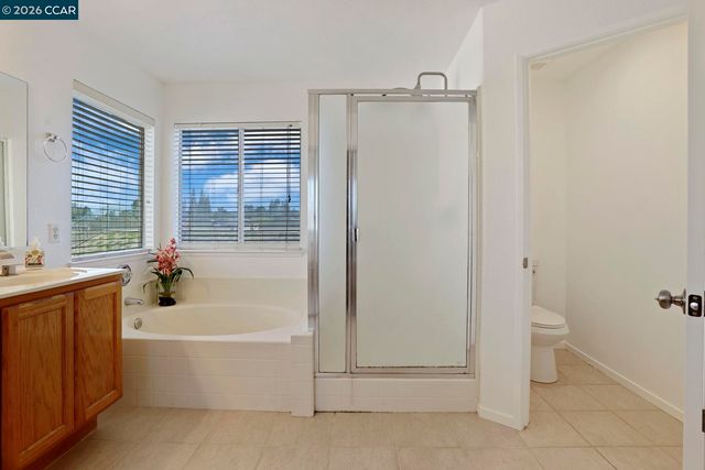 5568 Brook Falls Ct, Stockton, CA 95219