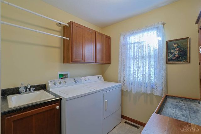 537 Cider Mill Way, Tipp City, OH 45371