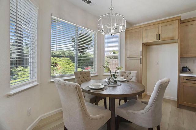 4301 Veranda Way, Modesto, CA 95357