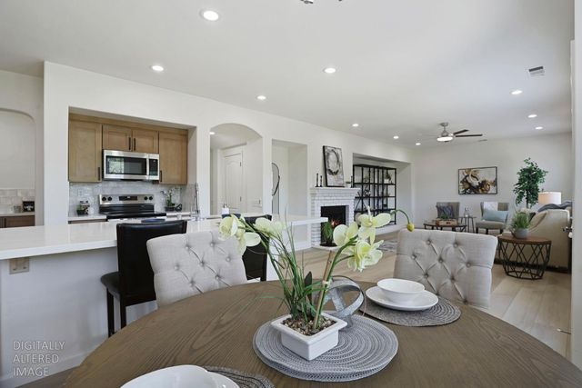 4301 Veranda Way, Modesto, CA 95357