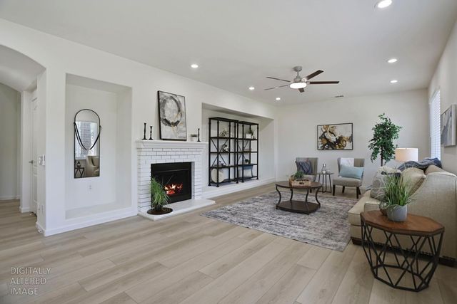 4301 Veranda Way, Modesto, CA 95357
