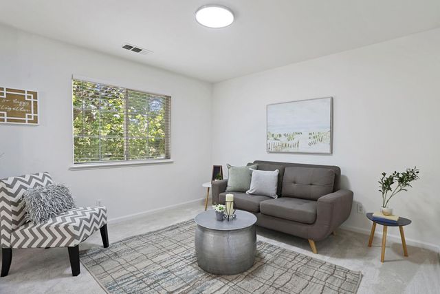 4301 Veranda Way, Modesto, CA 95357