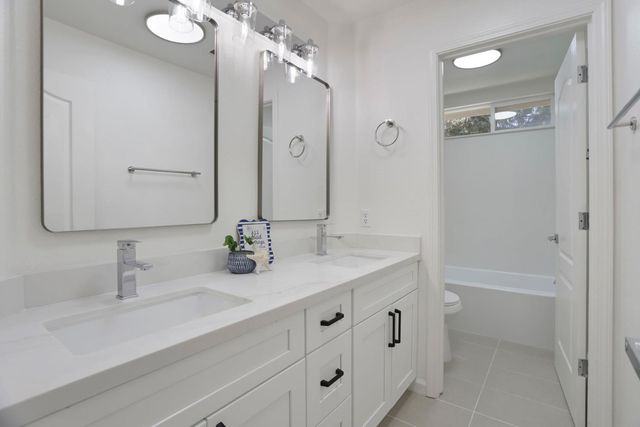 4301 Veranda Way, Modesto, CA 95357
